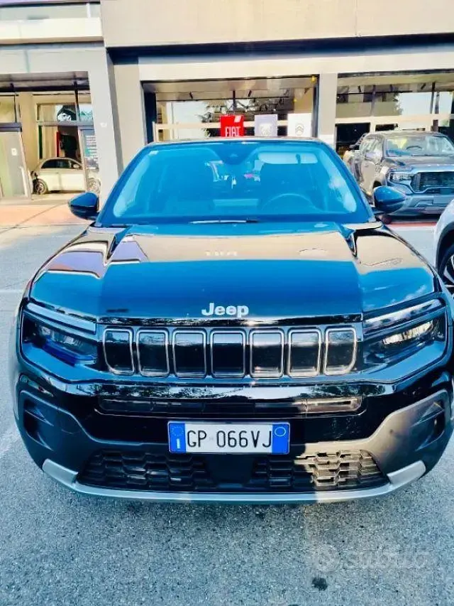 Usata Jeep Avenger 101 CV (74 kW) 2023 Nero SUV