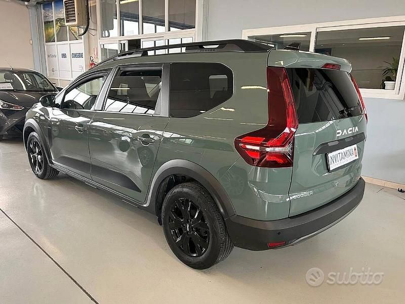Usata Dacia Jogger Extreme 101 CV (74 kW) 2023 Verde Monovolume