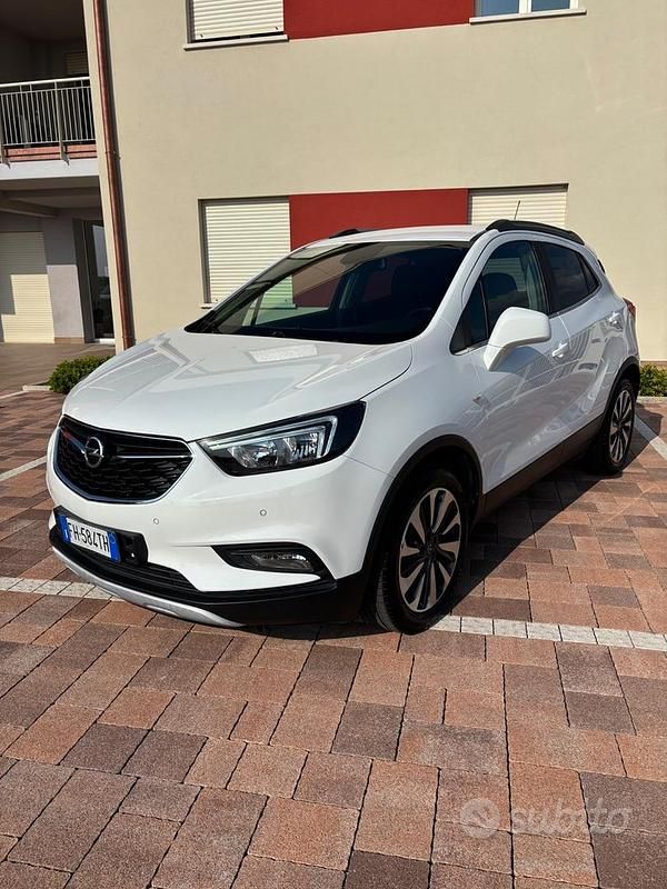 Usata Opel Mokka X 110 CV (80 kW) 2017 Bianco SUV
