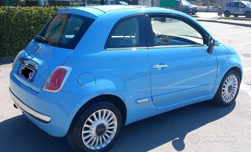 Usata Fiat 500 84 CV (61 kW) 2010 Blu Utilitaria