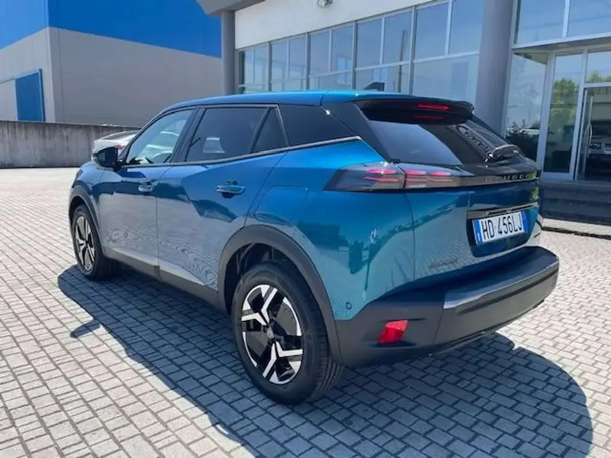 Nuova Peugeot 2008 Allure 110 CV (80 kW) 2026 Blu obession SUV