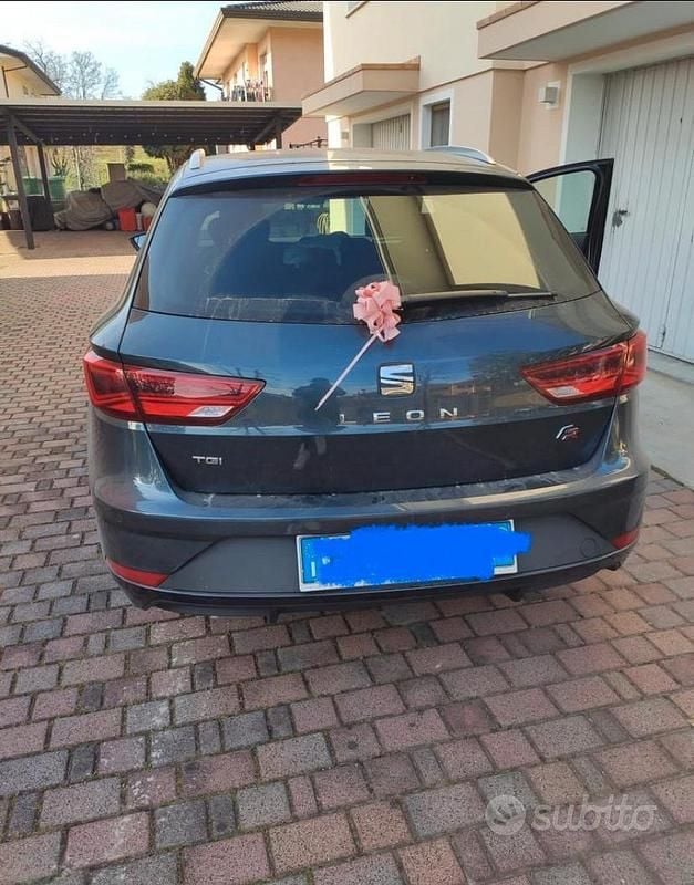 Usata Seat Leon FR 131 CV (96 kW) 2019 Berlina