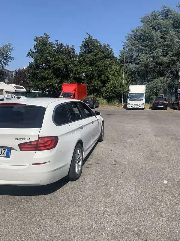 Usata BMW 525 218 CV (160 kW) 2012 Berlina