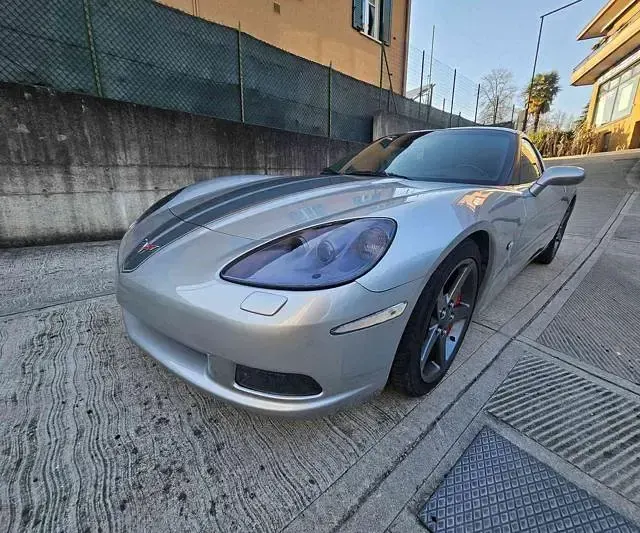 Usata Corvette C6 404 CV (297 kW) 2005 Argento Cabrio