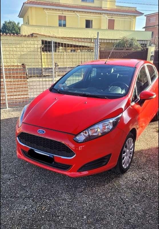 Usata Ford Fiesta Business Edition 75 CV (55 kW) 2016 Rosso Berlina