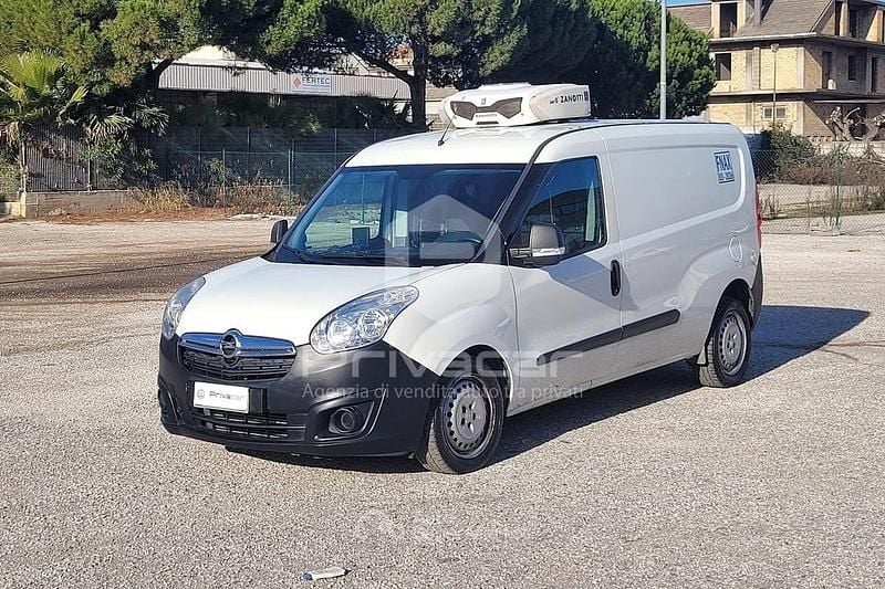 Bianco Usata 2017 Opel Combo S Furgone | 8500 € (Buon prezzo) - Immagine 1/4