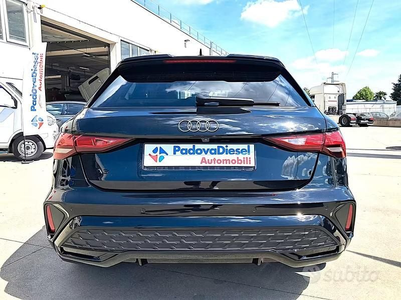 Nuova Audi A3 Comfort 150 CV (110 kW) 2025 Nero Berlina
