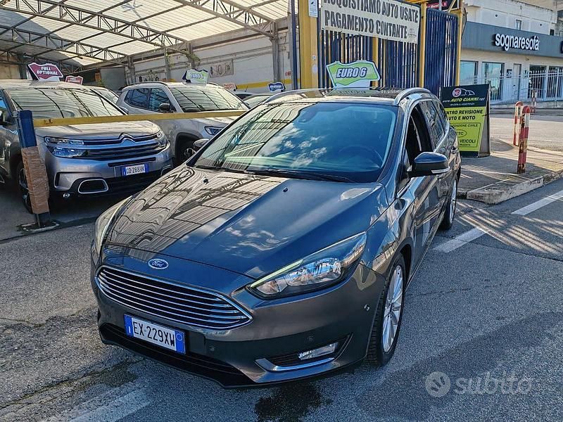 Grigio Usata 2014 Ford Focus Titanium Station wagon | 7800 € (Cara) - Immagine 1/4
