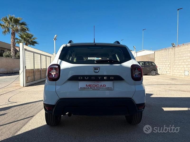 Usata Dacia Duster Comfort 116 CV (85 kW) 2020 Bianco SUV