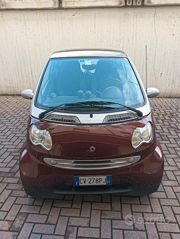 Usata Smart ForTwo Coupé 61 CV (44 kW) 2005 Rosso Coupé