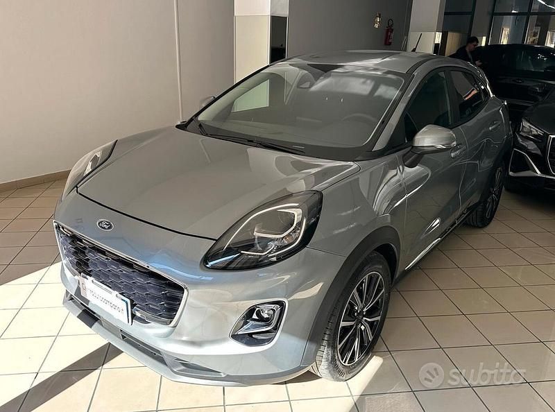Usata Ford Puma Titanium S 120 CV (88 kW) 2020 Argento Berlina