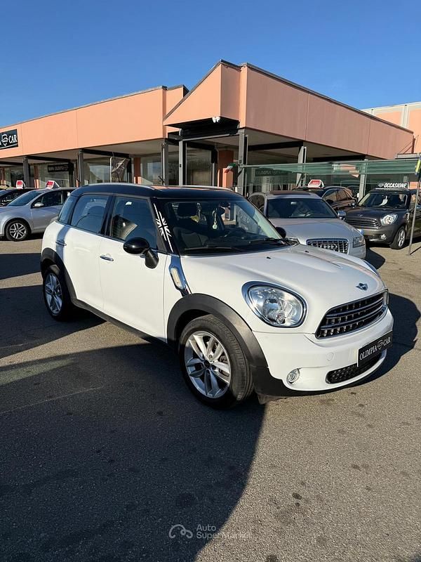 Usata Mini Cooper 111 CV (81 kW) 2016 Bianco Utilitaria
