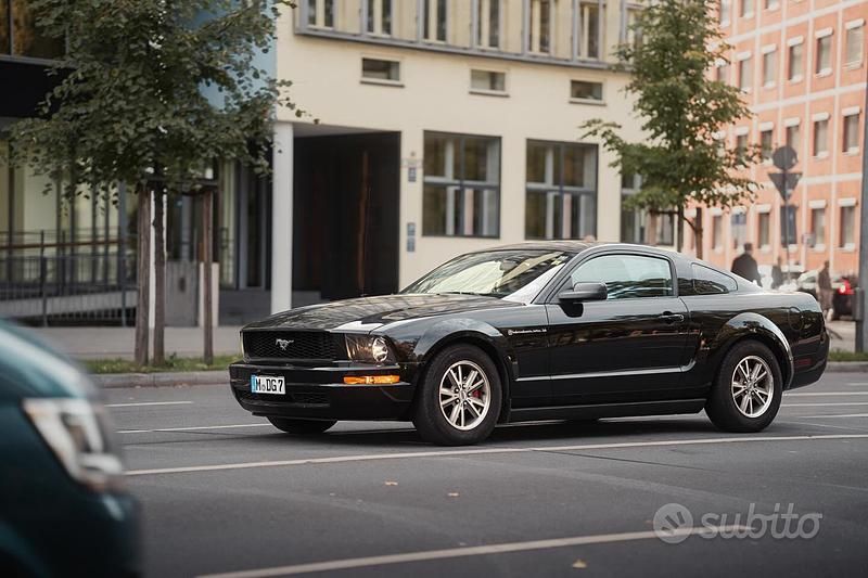 Usata Ford Mustang 2005 Nero Coupé