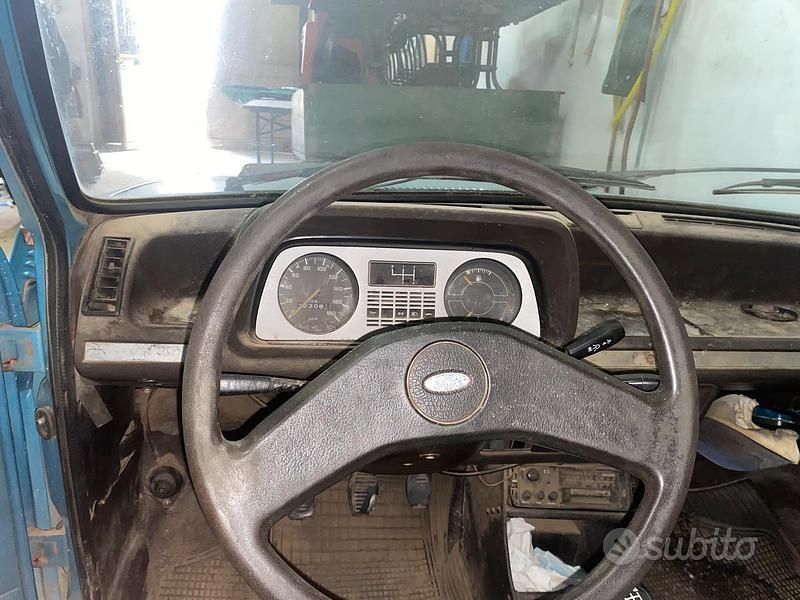 Usata Ford Fiesta 1970 Blu Berlina