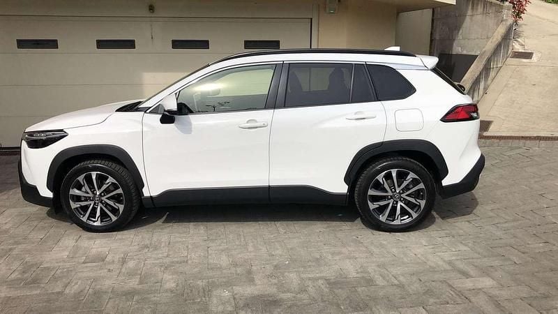 Usata Toyota Corolla Cross Trend 197 CV (144 kW) 2023 Bianco SUV