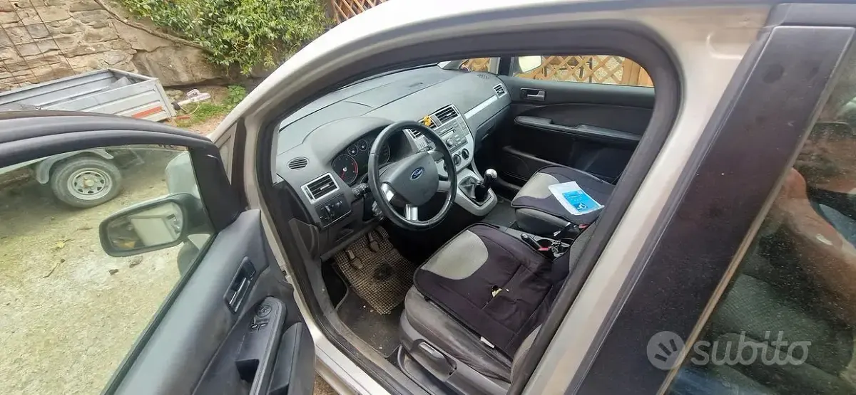 Occasion Ford C-MAX 90 ch (66 kW) 2007 Gris Monospace