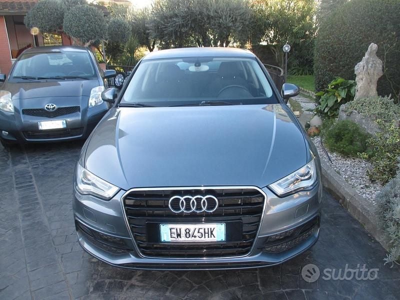 Usata Audi A3 Attraction 110 CV (80 kW) 2014 Grigio Berlina