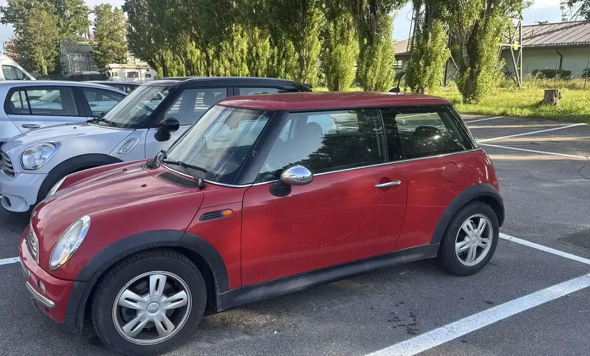 Usata Mini One D 75 CV (55 kW) 2005 Utilitaria