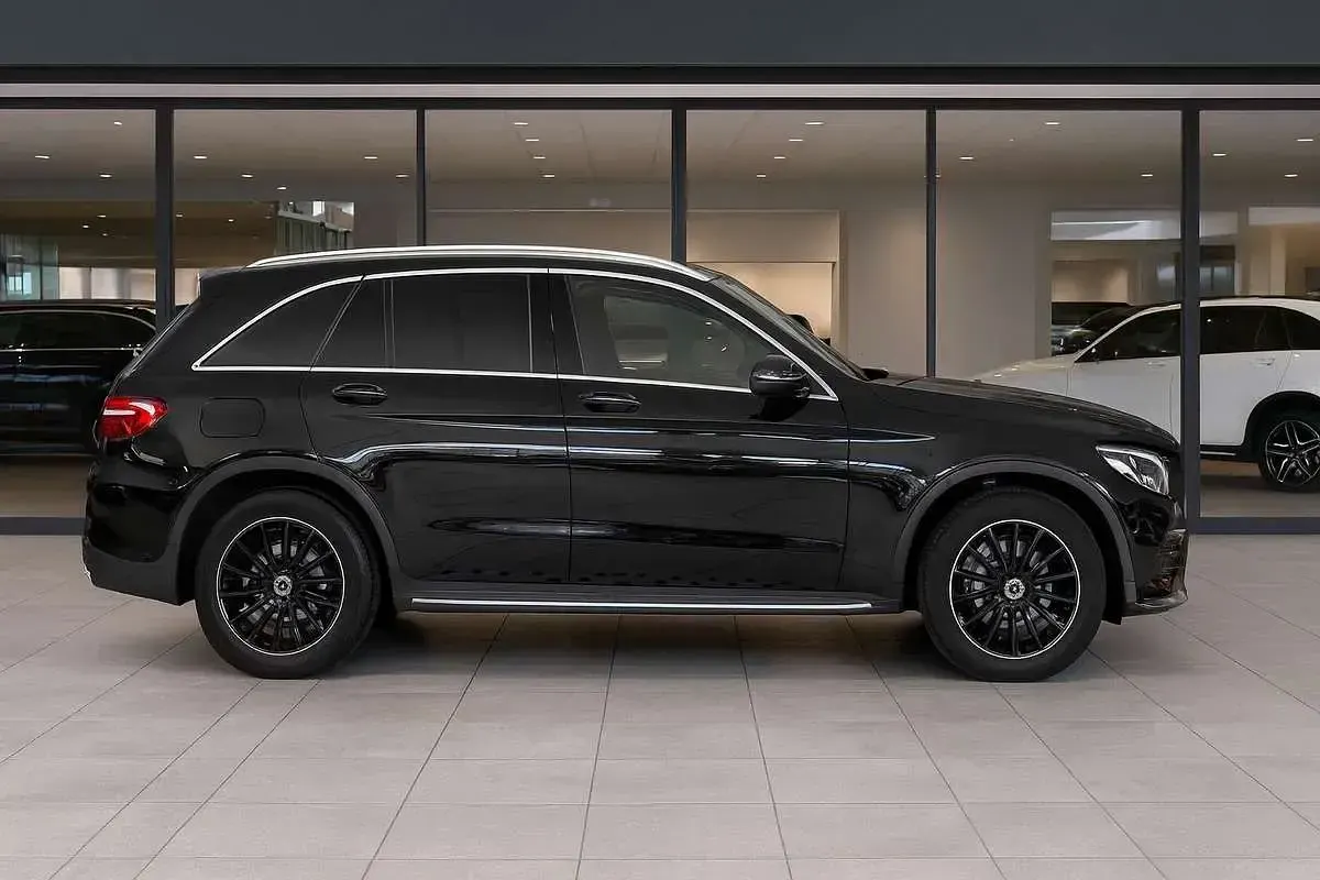 Usata Mercedes GLC250 204 CV (150 kW) 2016 SUV
