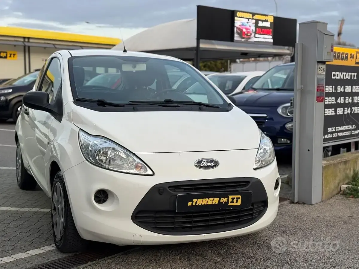 Usata Ford Ka Titanium 69 CV (50 kW) 2015 Bianco Berlina