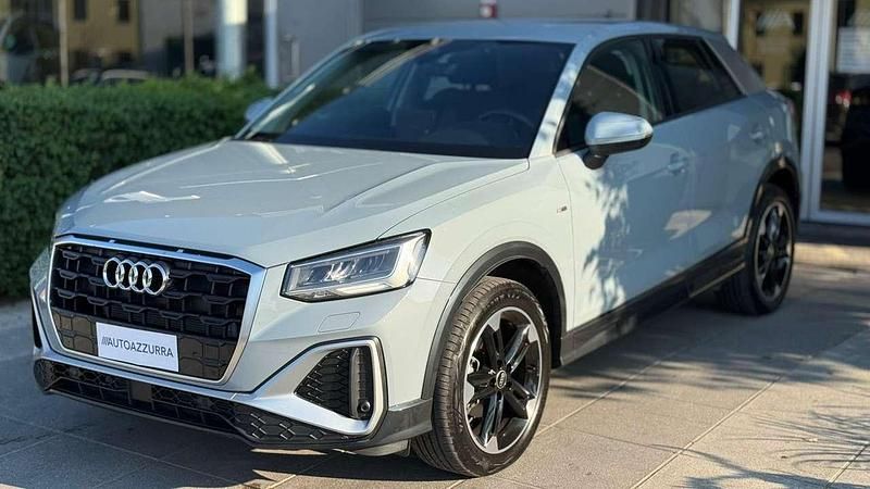 Usata Audi Q2 S-Line 116 CV (85 kW) 2025 Grigio graphene SUV