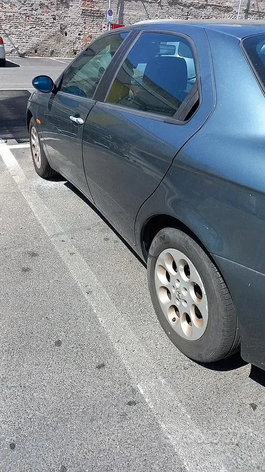 Usata Alfa Romeo 156 140 CV (102 kW) 2001 Berlina