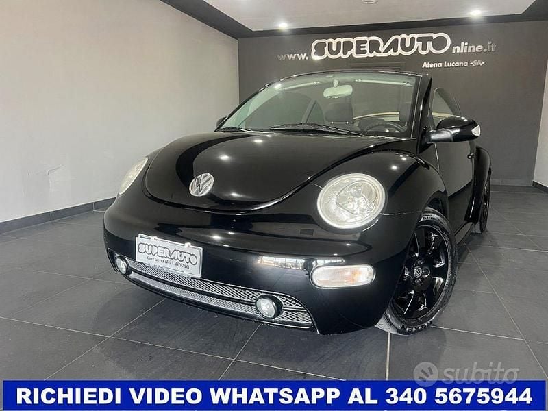 Usata VW New Beetle 101 CV (74 kW) 2005 Nero Utilitaria