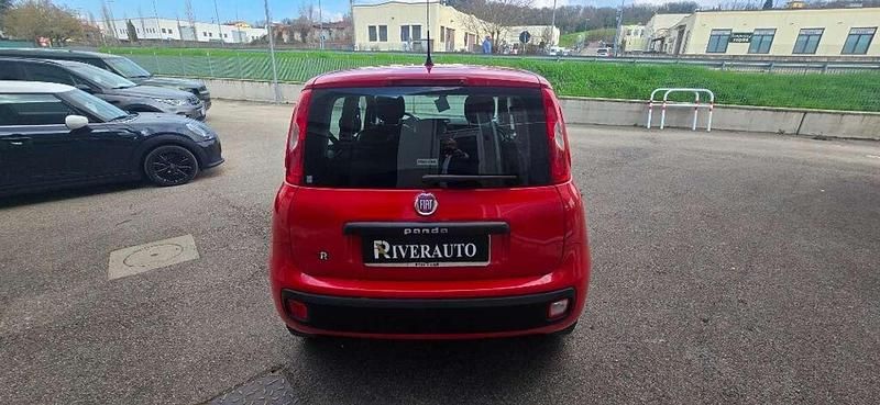 Usata Fiat Panda Easy 95 CV (69 kW) 2017 Rosso Utilitaria