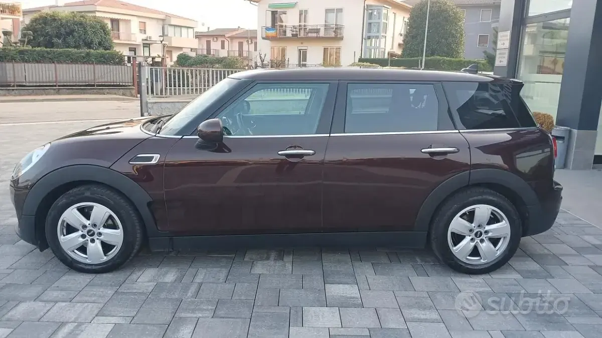 Usata Mini Cooper Clubman 102 CV (75 kW) 2017 Viola Station wagon