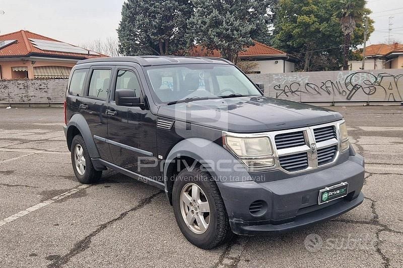 Usata Dodge Nitro SE 177 CV (130 kW) 2009 Blu SUV