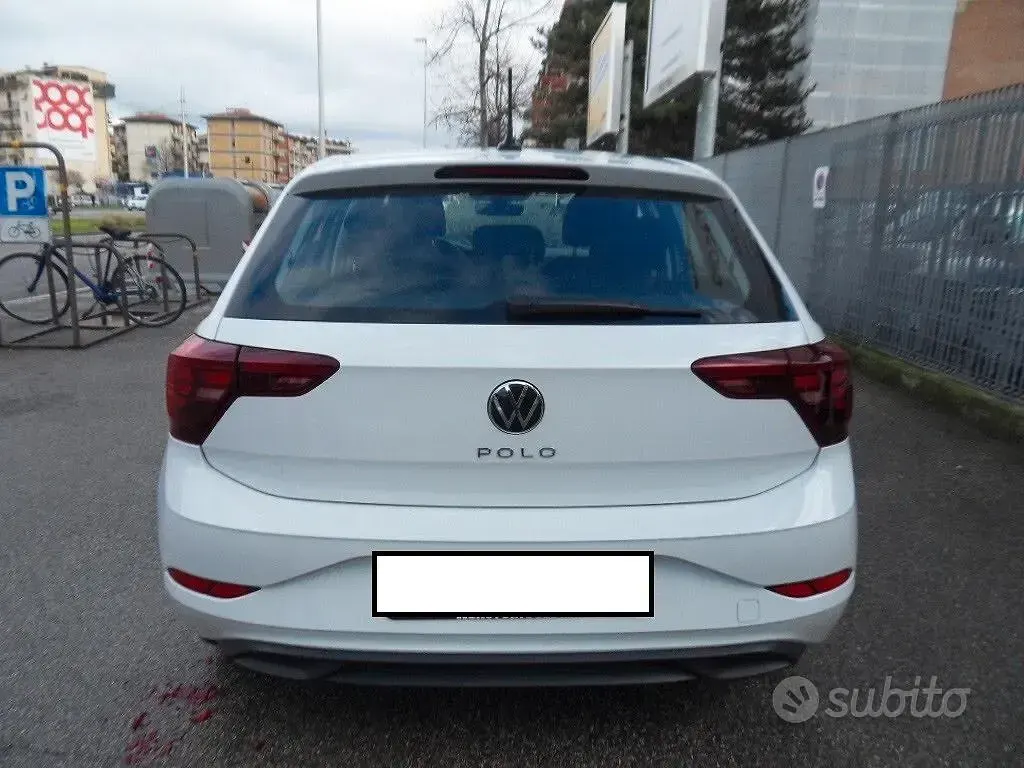 Usata VW Polo Life 95 CV (69 kW) 2022 Bianco Utilitaria