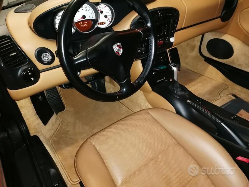 Gebraucht Porsche Boxster 252 PS (185 kW) 2001 Schwarz Cabrio