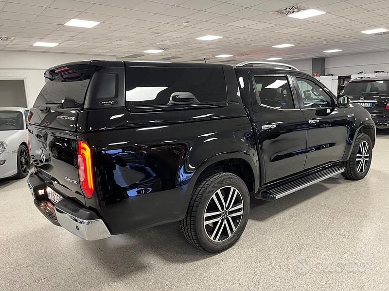 Usata Mercedes X250 190 CV (139 kW) 2018 Nero Pick-up