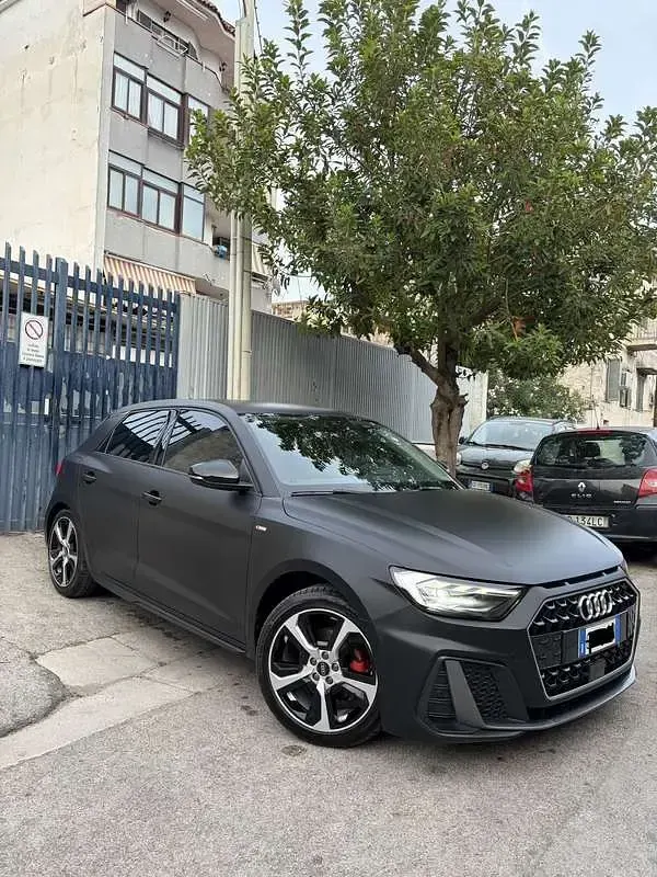 Usata Audi A1 Sportback Ambiente 110 CV (80 kW) 2022 Utilitaria