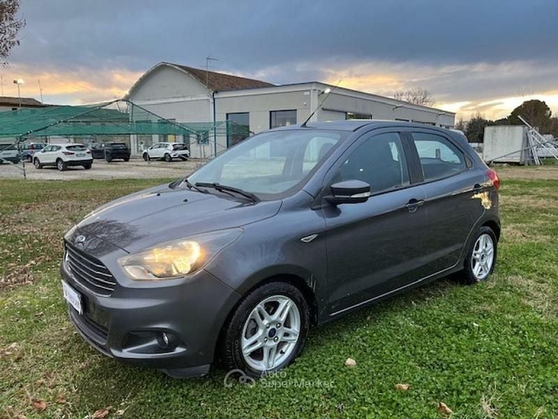 Usata Ford Ka Plus Ultimate 86 CV (63 kW) 2017 Grigio Utilitaria