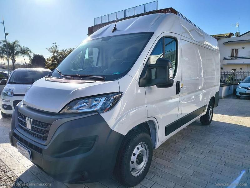Usata Fiat Ducato Easy 140 CV (102 kW) 2023 Bianco Furgone