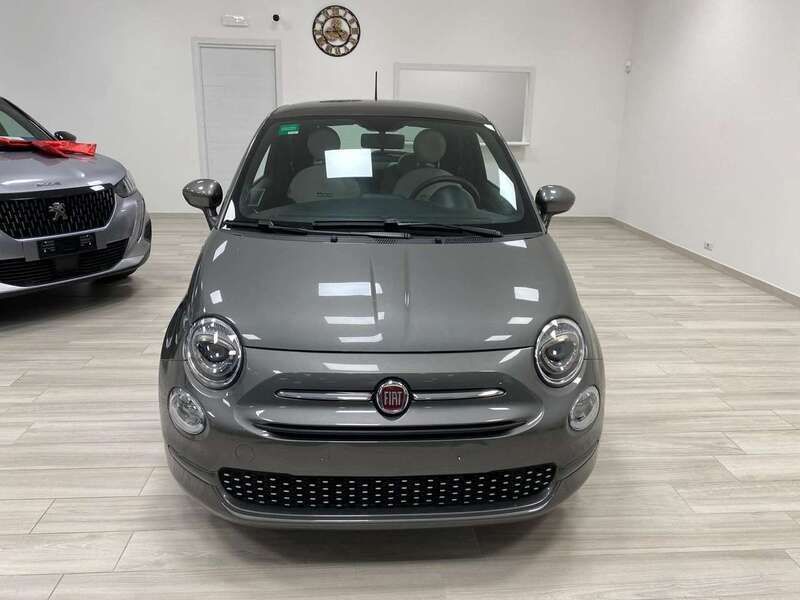 Usata Fiat 500 Dolcevita 69 CV (50 kW) 2022 Grigio Utilitaria