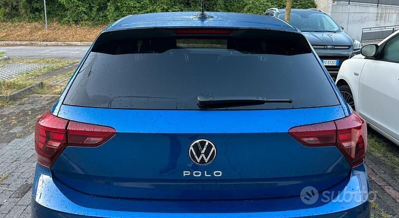Usata VW Polo R-line 95 CV (69 kW) 2022 Blu/azzurro Utilitaria