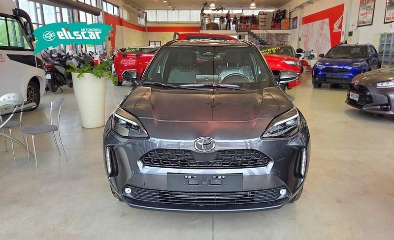 Nuova Toyota Yaris Hybrid Trend 131 CV (96 kW) 2026