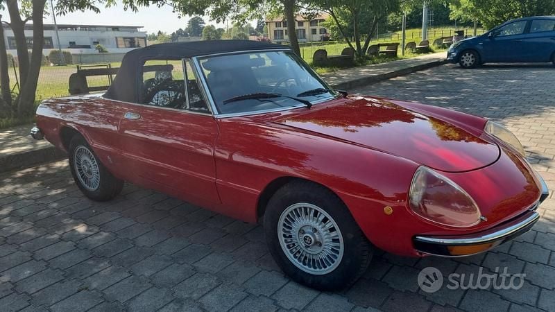 Usata Alfa Romeo Spider Veloce 128 CV (94 kW) 1980 Cabrio