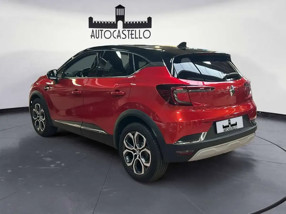 Usata Renault Captur Techno 140 CV (102 kW) 2023 Rossa tetto nero SUV