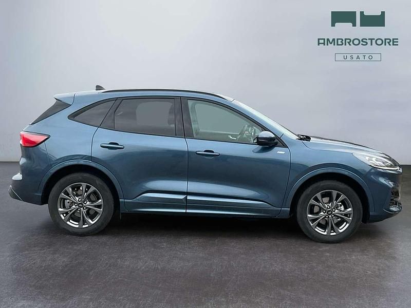 Usata Ford Kuga ST-Line X 152 CV (111 kW) 2022 Blu SUV