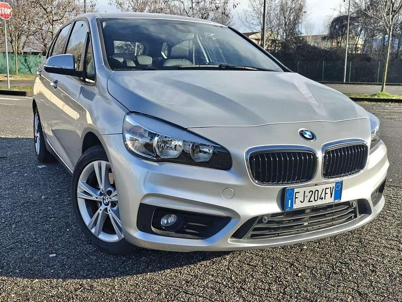 Usata BMW 220 Active Tourer 192 CV (141 kW) 2017 Argento Monovolume