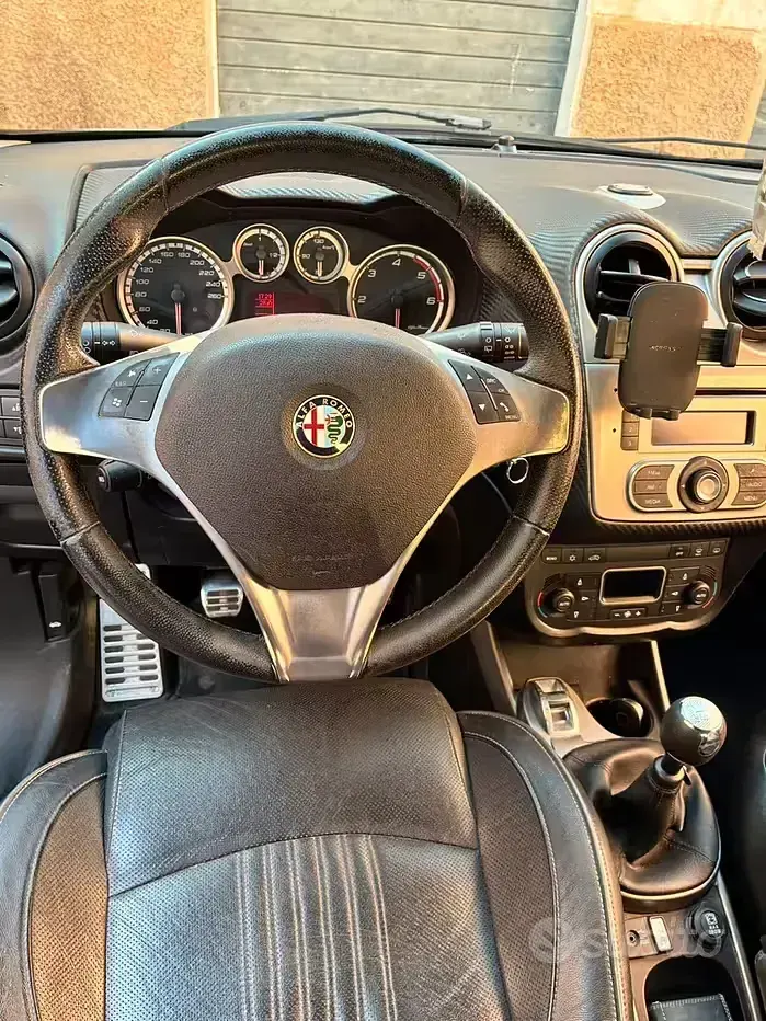 Usata Alfa Romeo MiTo 85 CV (62 kW) 2013 Grigio Utilitaria