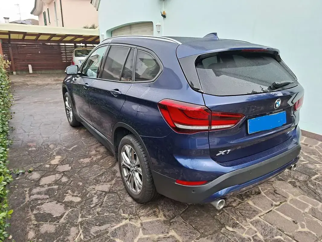 Usata BMW X1 Advantage 150 CV (110 kW) 2020 Blu SUV