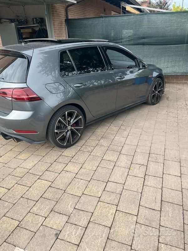 Usata VW Golf VII GTI 245 CV (180 kW) 2018 Grigio Berlina