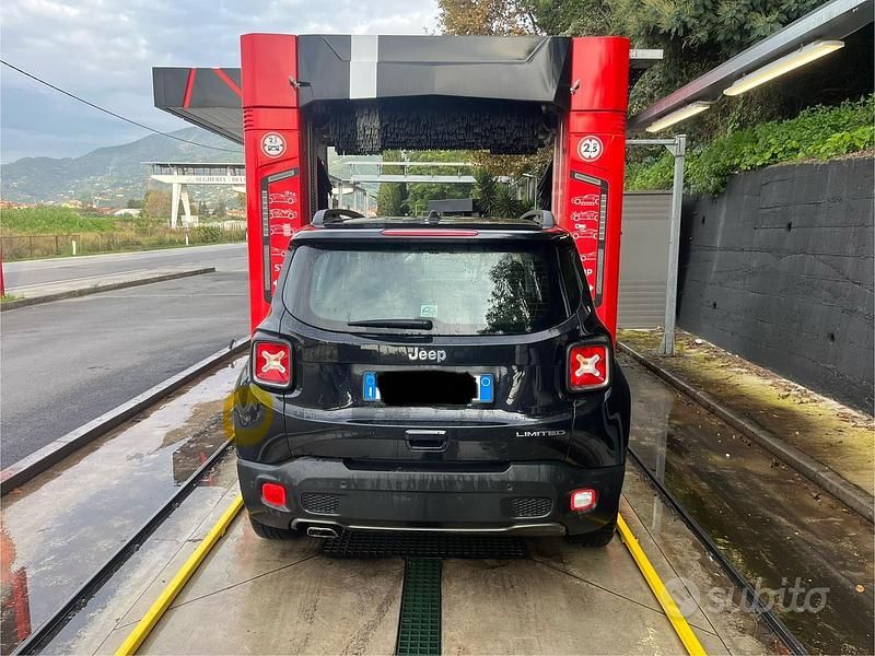 Usata Jeep Renegade Limited 120 CV (88 kW) 2020 Nero SUV