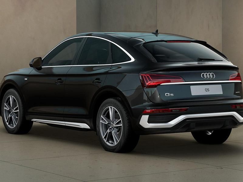 Usata Audi Q5 Sportback S-Line 204 CV (150 kW) 2025 Nero SUV