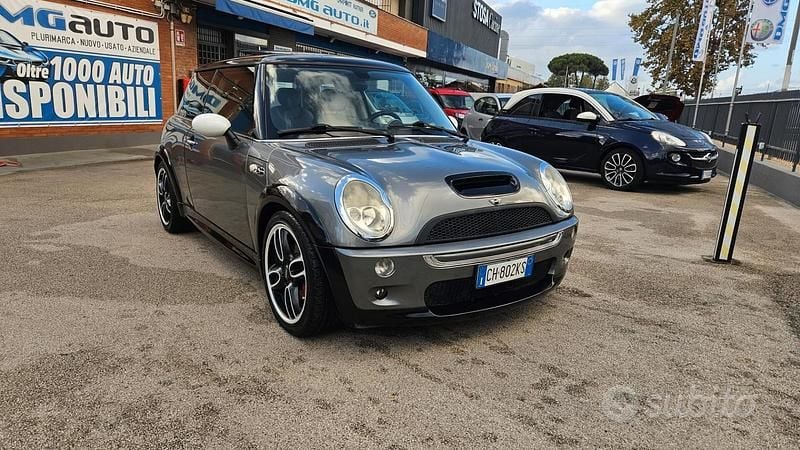 Begagnad Mini Cooper S 163 HK (119 kW) 2003 Grå Halvkombi