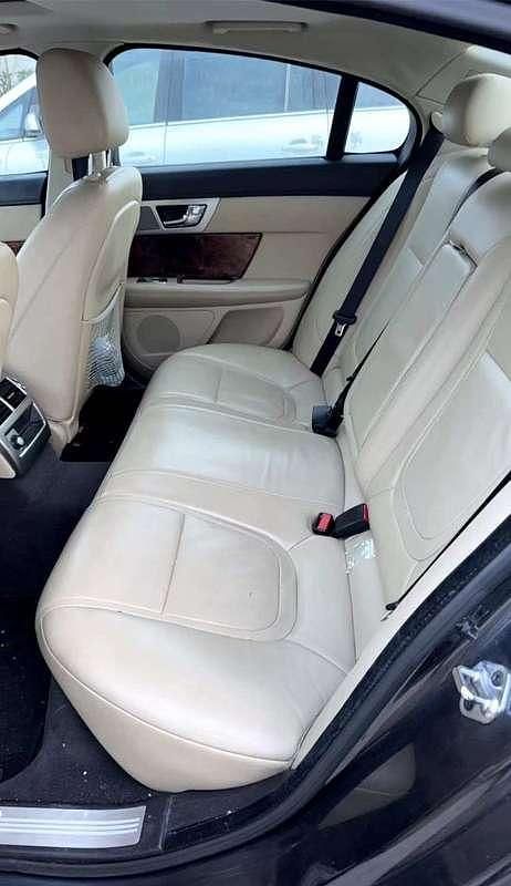 Usata Jaguar XF Premium Luxury 200 CV (147 kW) 2013 Berlina